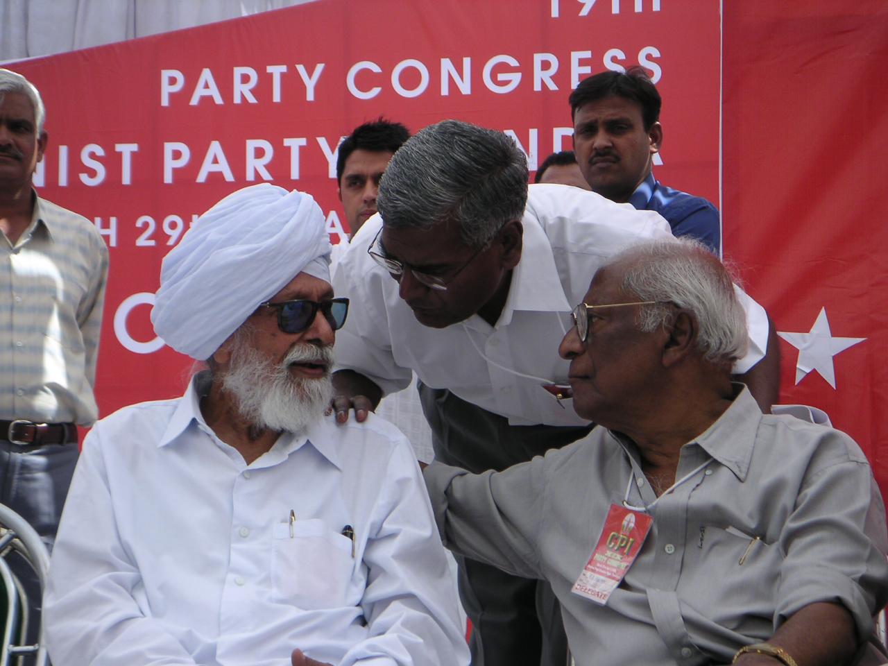 மகத்தான மக்கள் தலைவர் தோழர் சுர்ஜித்..