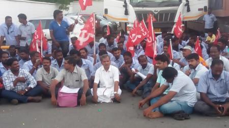 தொழிலாளர்களின் உடன்பாடுகள் ஊதிய உயர்வுக்கானது மட்டுமல்ல!